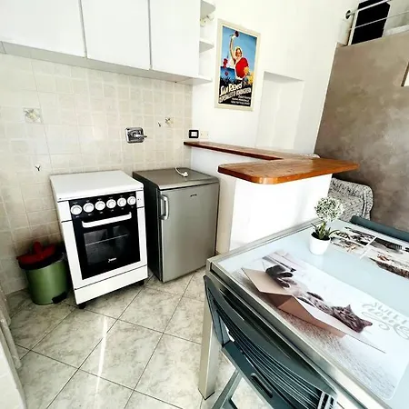 Romolo Moreno 88 - Apartment