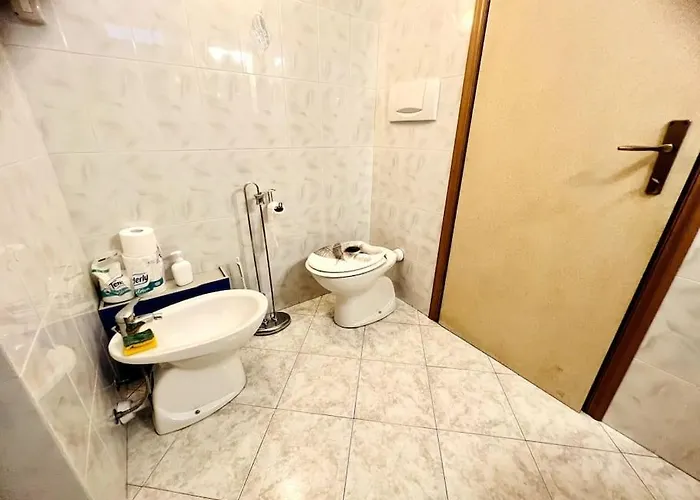 Apartment Romolo Moreno 88 - *